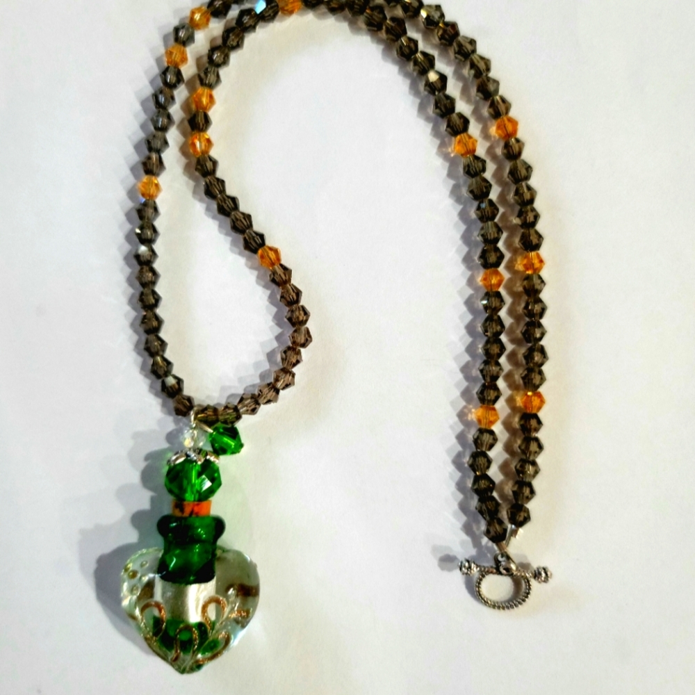 LAMPWORK CHARM SWAROVSKI BEADED NECKLACE